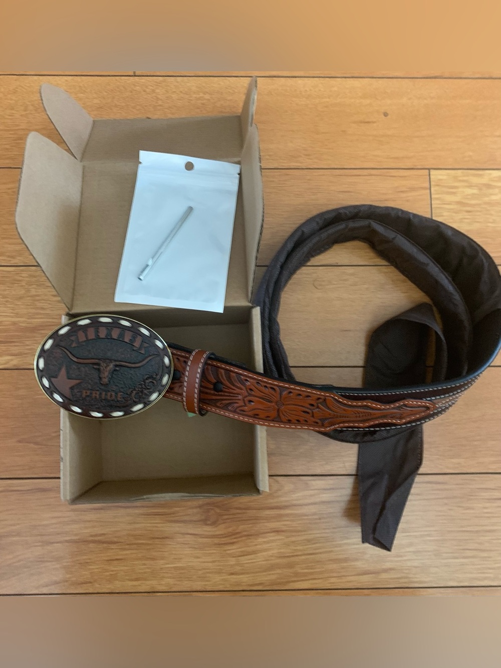 1.5" Brown Western Cowboy Belt - Genuine Leather, Fits waist 43-44, Brand New